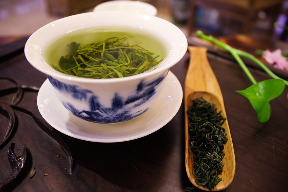 疲労回復に最適な飲み物10選！エネルギーを取り戻すためのおすすめドリンクガイド

