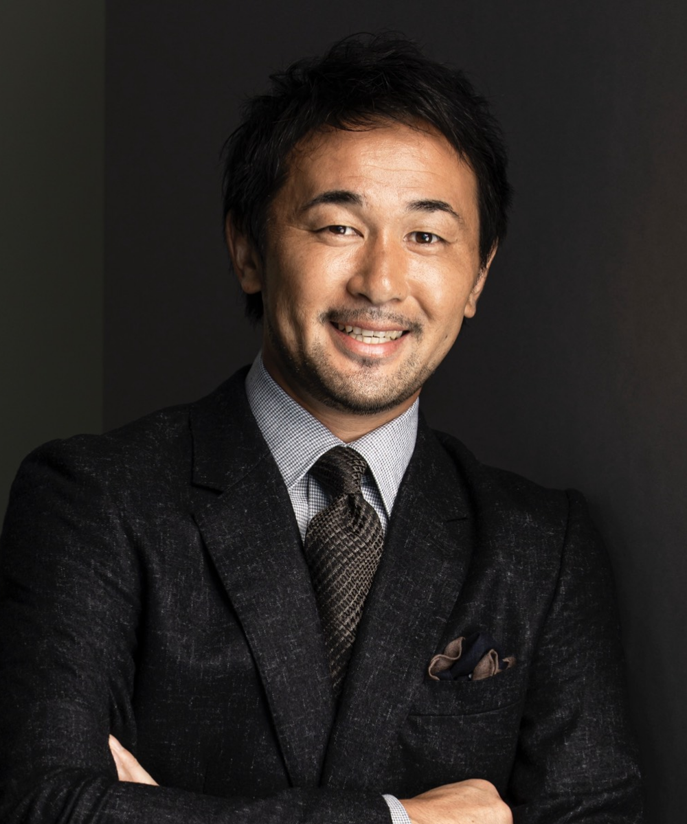 山中慎介（やまなか・しんすけ） 